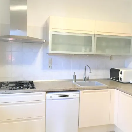 Apartment Cosy On The -